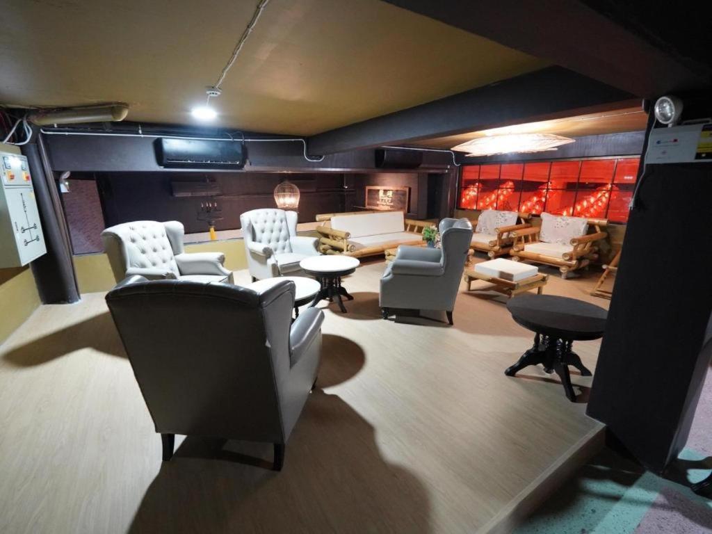 2499 Heritage Chinatown Bangkok Hotel By Roomquest Luaran gambar